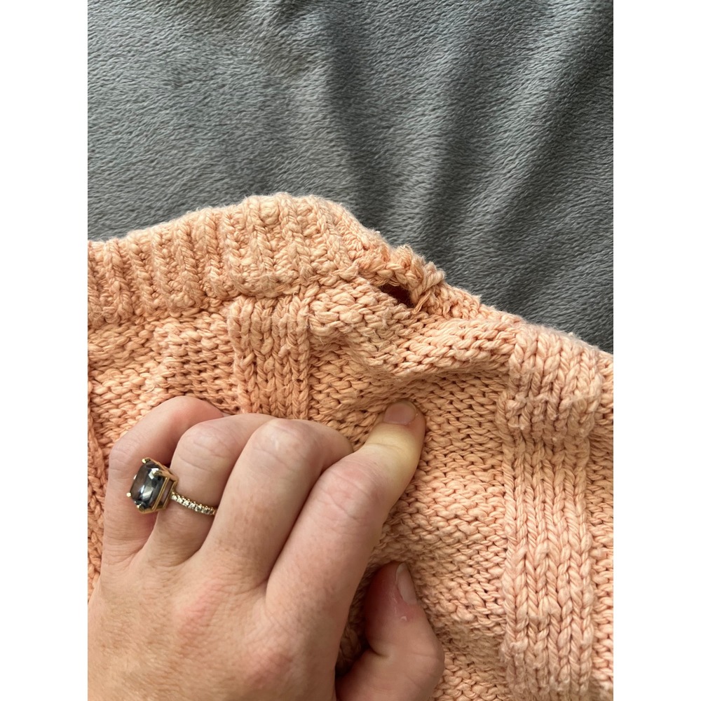 Urban Outfitters Peach Cable Knit Cropped Sweater Small - Picture 6 of 6